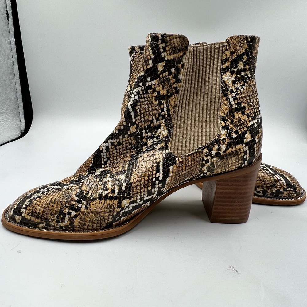 Vince Camuto Jentilly Ankle Boots, Snake Print, Women's 8 M - Picture 3 of 8